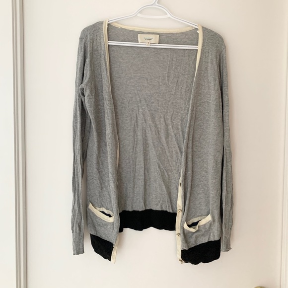 Birds of Paradis by Trovata Gray Cardigan - Picture 2 of 7